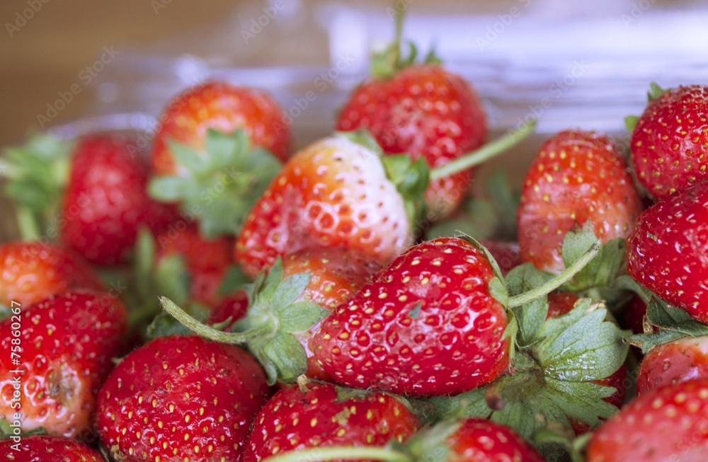 a lot of fresh strawberry