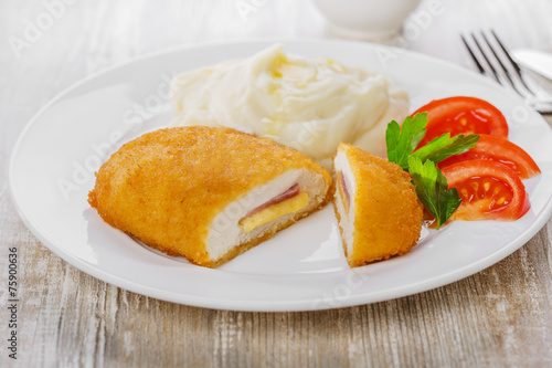 chicken cutlet cordon bleu  