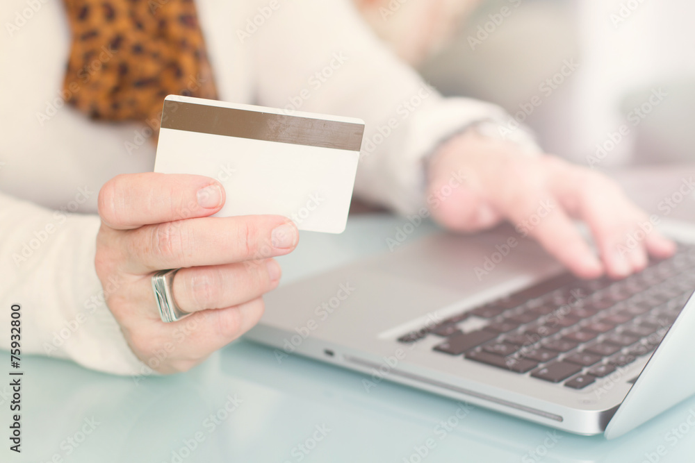 Paying Online Shopping Paying Online Shopping