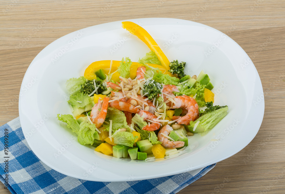 Salad with shrimps and avocado Salad with shrimps and avocado