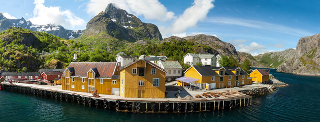 Fototapete Skandinavien Picturesque village  Nusfjord  © Kotangens
