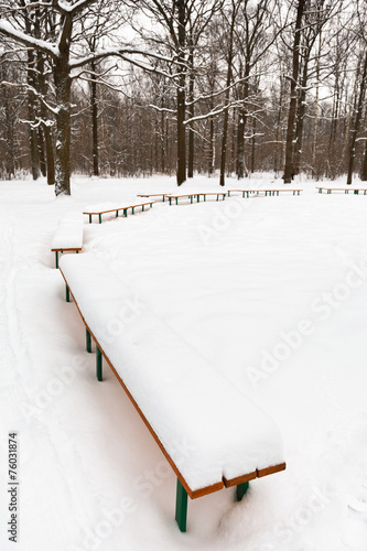 Wallpaper Mural snow on benches in city park Torontodigital.ca