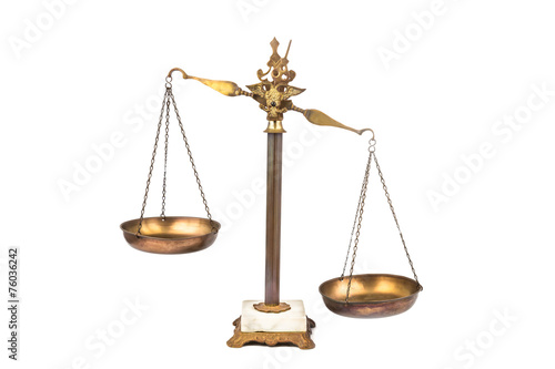 Canvas-taulu Imbalanced scale tilted to the right