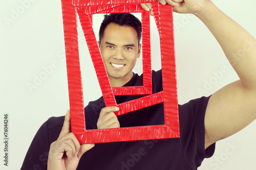 Fotografía multiplier effect of a man across multiple frames