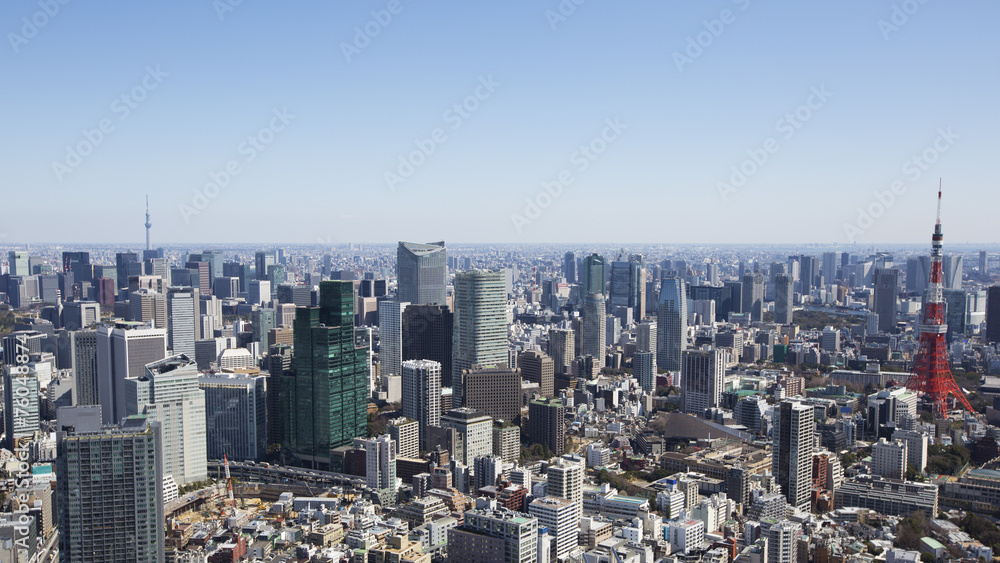 Tokyo Tower and city skyline in Tokyo, Japan