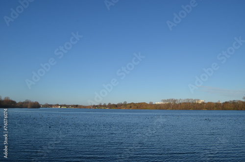 Lake Egleghem on a sunny winter day © lembrechtsjonas