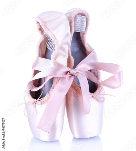Vászonkép Ballet pointe shoes isolated on white