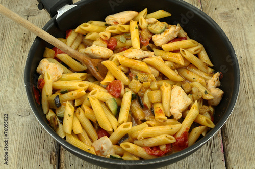 poêlée de penne et poulet