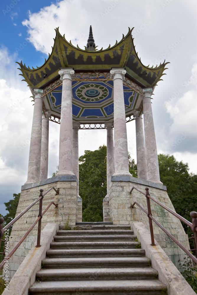 Tsarskoye Selo.Petersburg. Pavilion in the Chinese style. Tsarskoye Selo.Petersburg. Pavilion in the Chinese style.