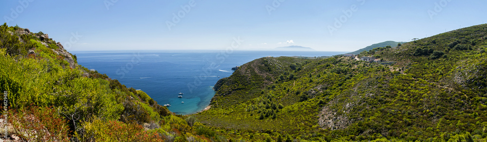 arcipelago toscano isola capraia panoramic view