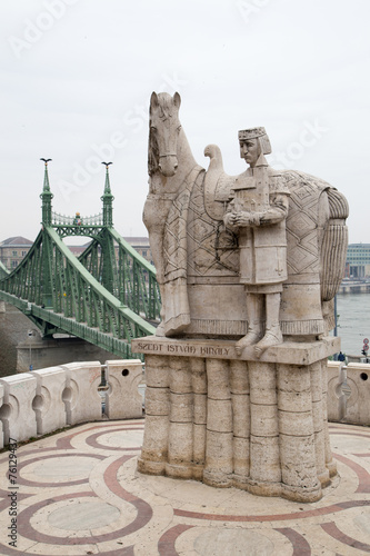 St Ivan Statue and Liberty Bridge © tgasser
