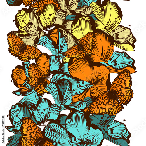 Floral seamless wallpaper pattern with flowers