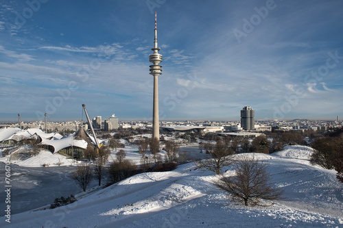 Olympiagelände München im Winter