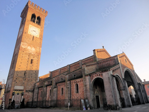 basilica di s. Maria Assunta e S. Sigismondo photo