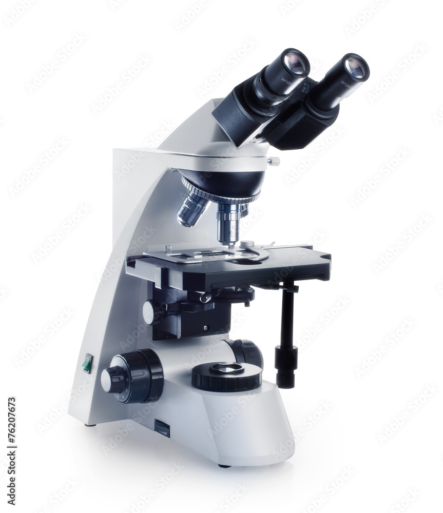 Mikroskop freigestellt mit Pfad