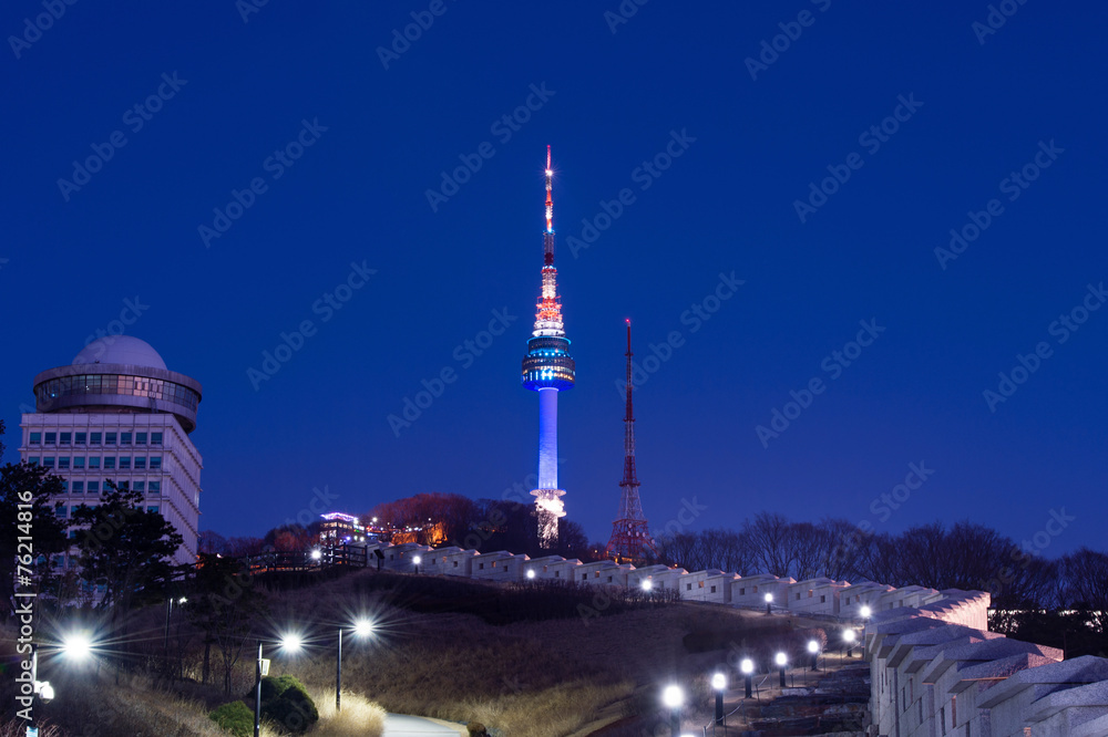 Fototapeta premium Seoul tower,Namsan tower in korea