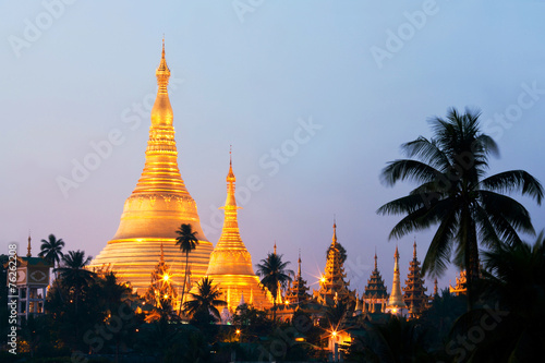 Famous golden Shwedagon pagoda in Yangon, Myanmar