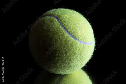 Canvas Print Photo of tennis ball