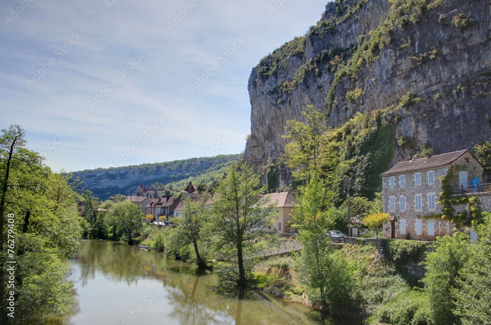 le long de la dordogne