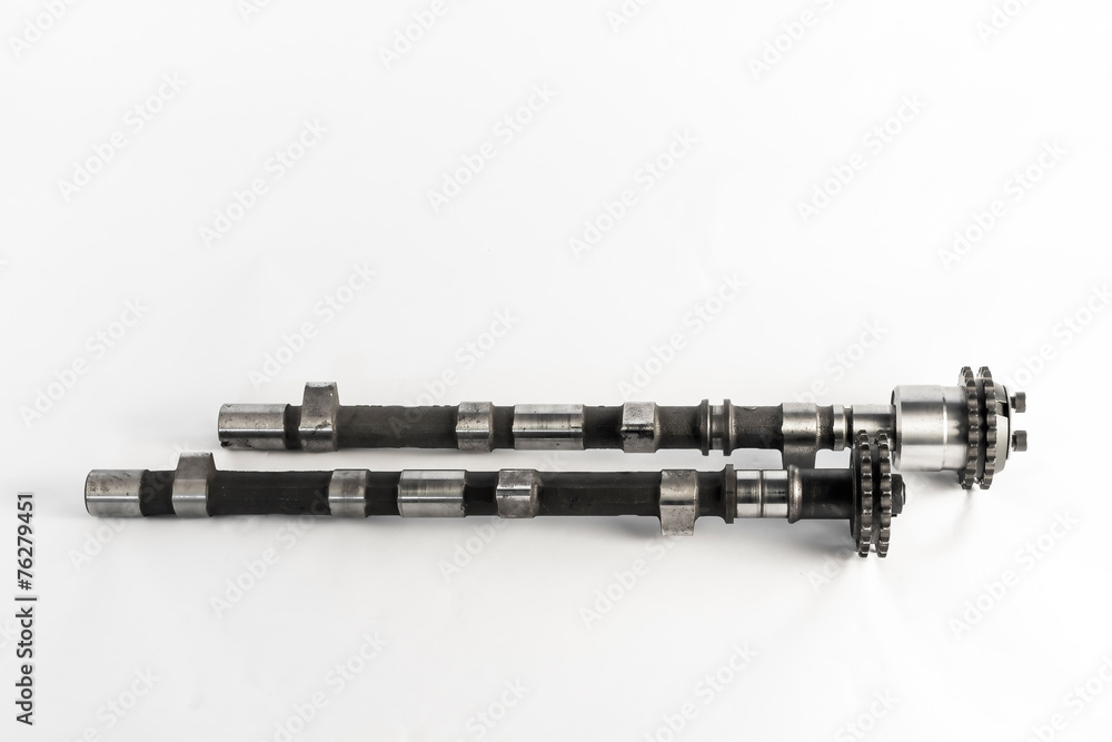 The camshaft with the gear of the internal comustion engine of t The camshaft with the gear of the internal comustion engine of t