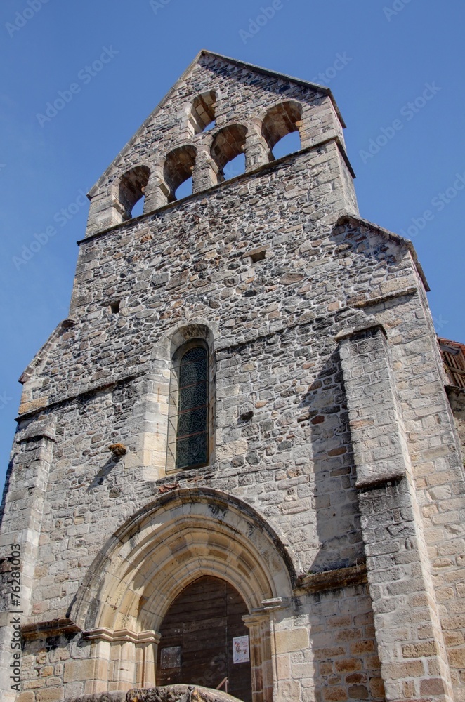 eglise de beaulieu sur dordogne