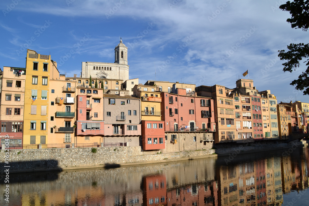 Fototapeta premium View of the city of Girona in Spain
