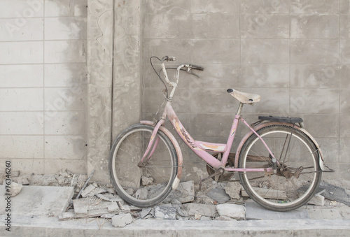 Bicycle old on wall vintage