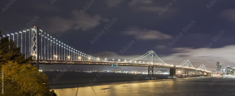 Fototapeta premium San Francisco Bay bridge