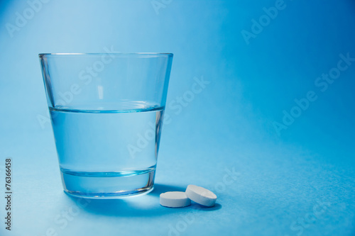 bicchiere d'acqua, aspirina, vetro, medicinale, farmaco