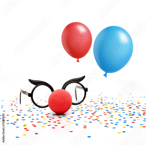 Fasching mit Luftballons