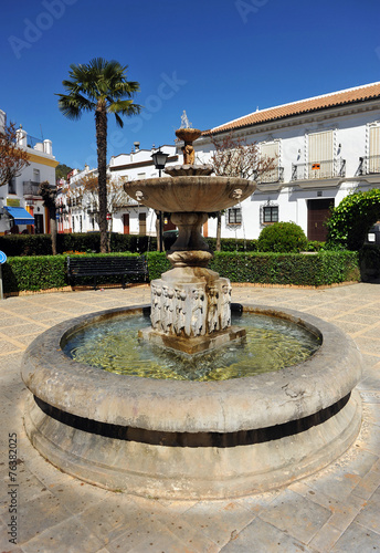 Plaza de la Carretería, Constantina, Sevilla, España