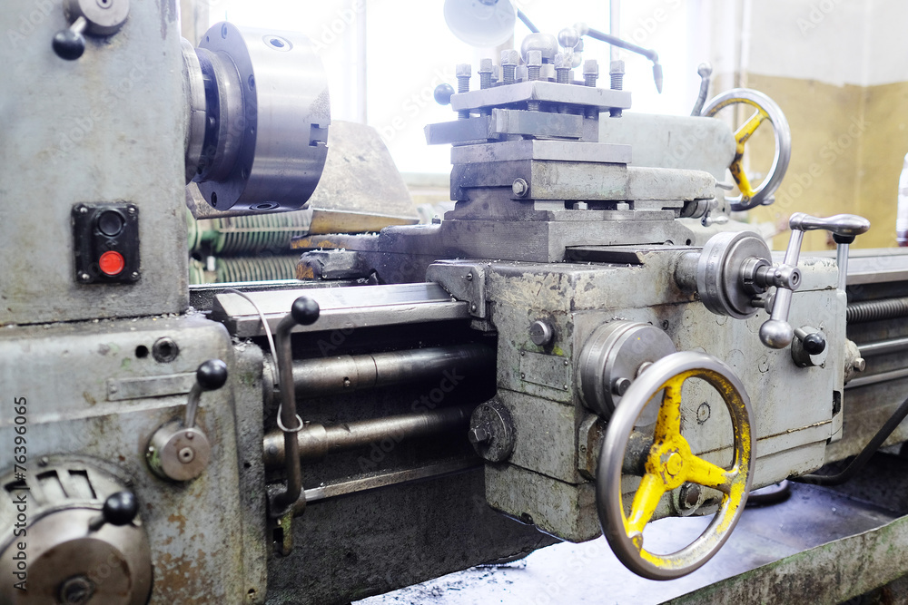 image lathe machine in a workshop image lathe machine in a workshop