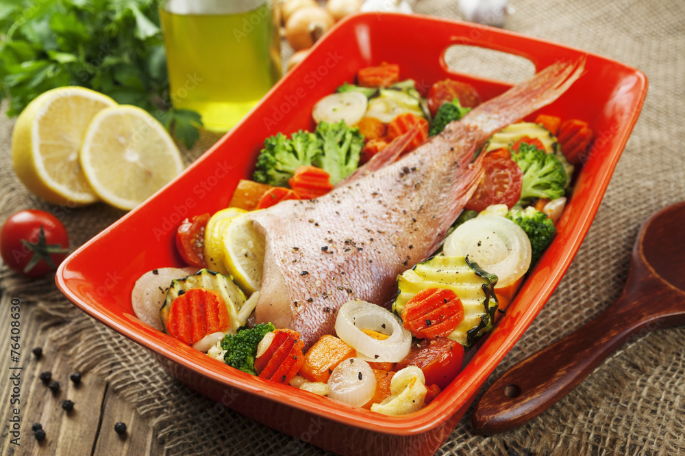 Roasted fish with vegetables Roasted fish with vegetables