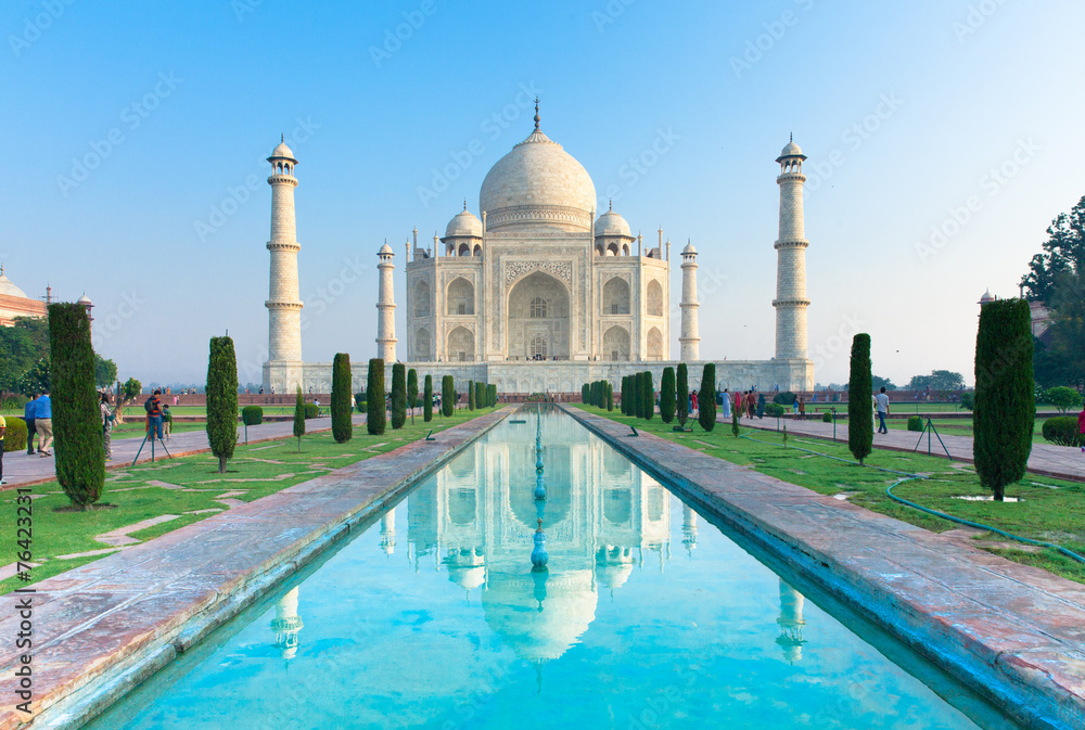 The morning view of Taj Mahal monument - obrazy, fototapety, plakaty 