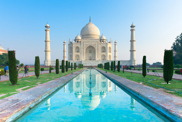 Wandcirkels India Taj Mahal in ochtendgloren  © Elena Ermakova