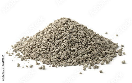 Clumping cat litter