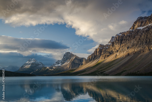 bow lake sunlight