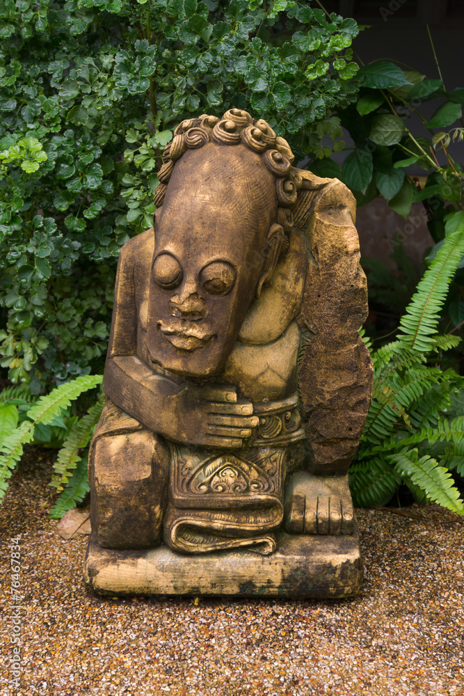 Obraz premium Old statue