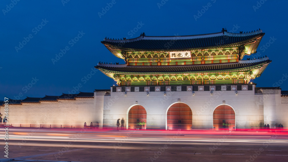 Fototapeta premium Gwanghwamun Gate