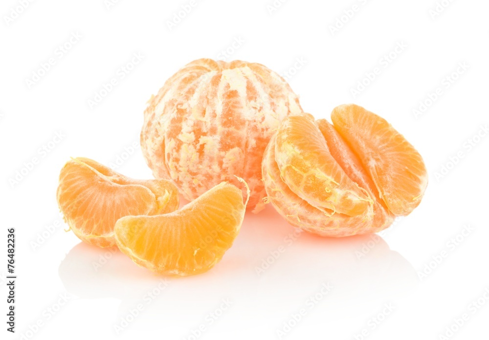 Studio shot tangerines with pieces isolated on white Studio shot tangerines with pieces isolated on white