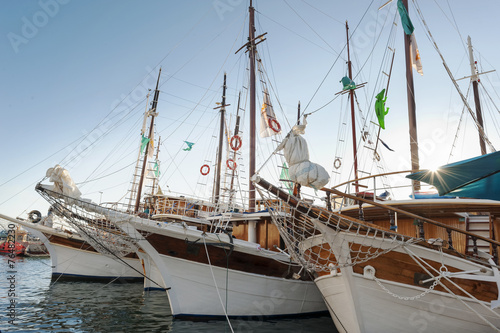 Segelboote an der Adria in Split, Kroatien 