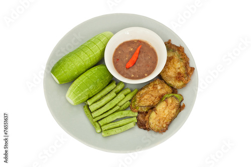 Chili paste with fresh vegetables