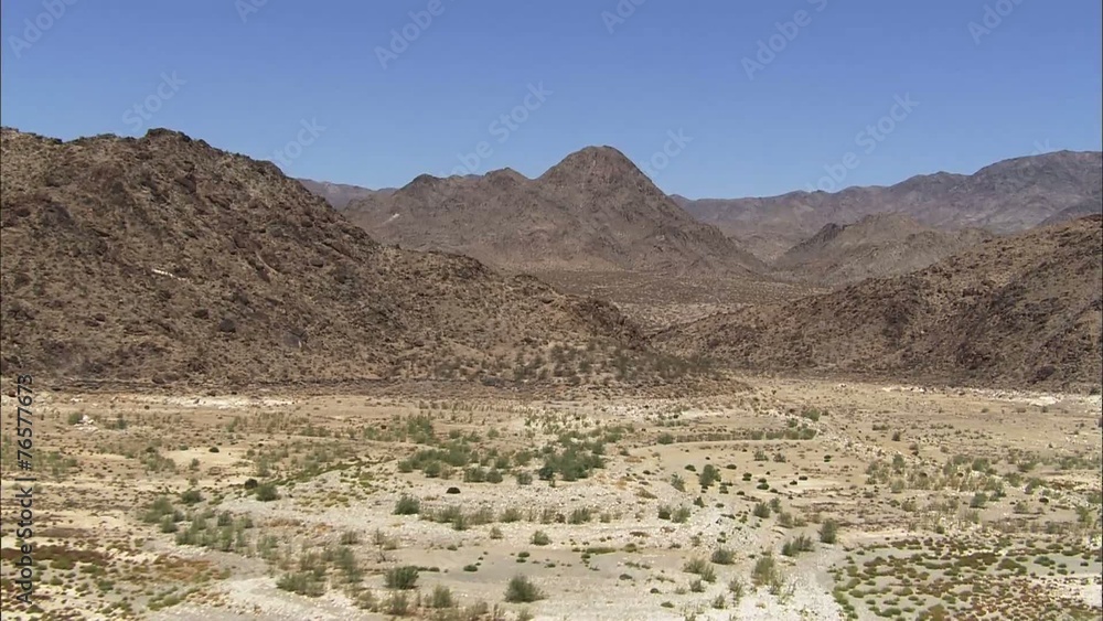 Desert Mountains Lake Desert Mountains Lake