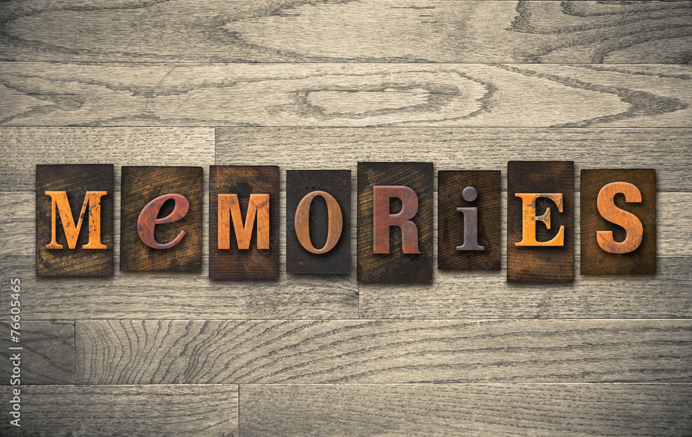 Obraz premium Memories Wooden Letterpress Concept