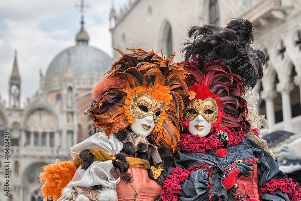Rolgordijnen Carnaval masker in Venetië - Venetiaans kostuum op maat kopen?  - Kies Foto4art.nl