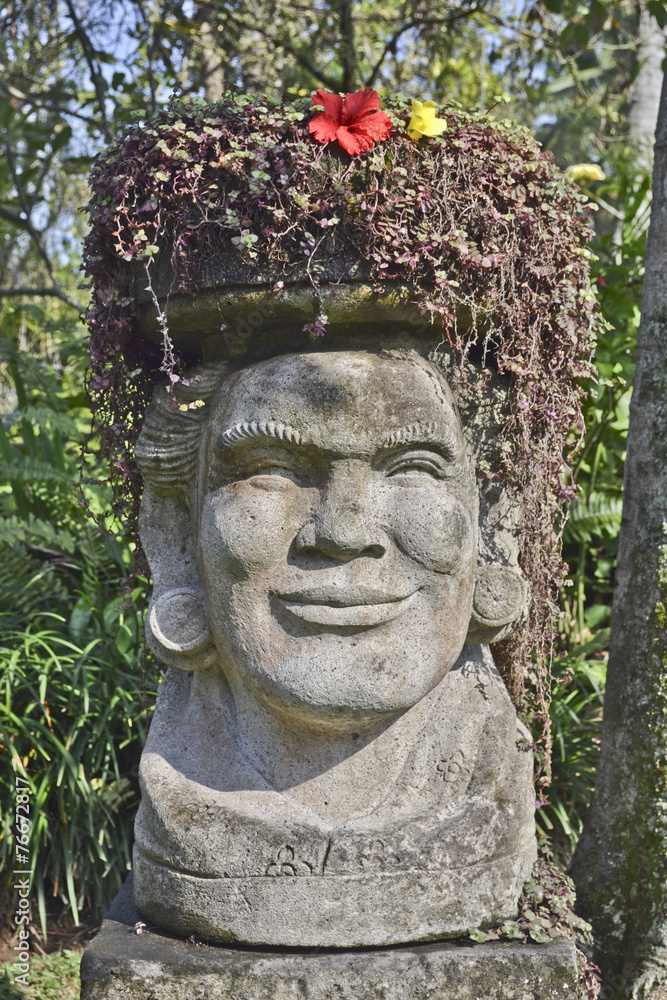 Obraz premium statua con capelli