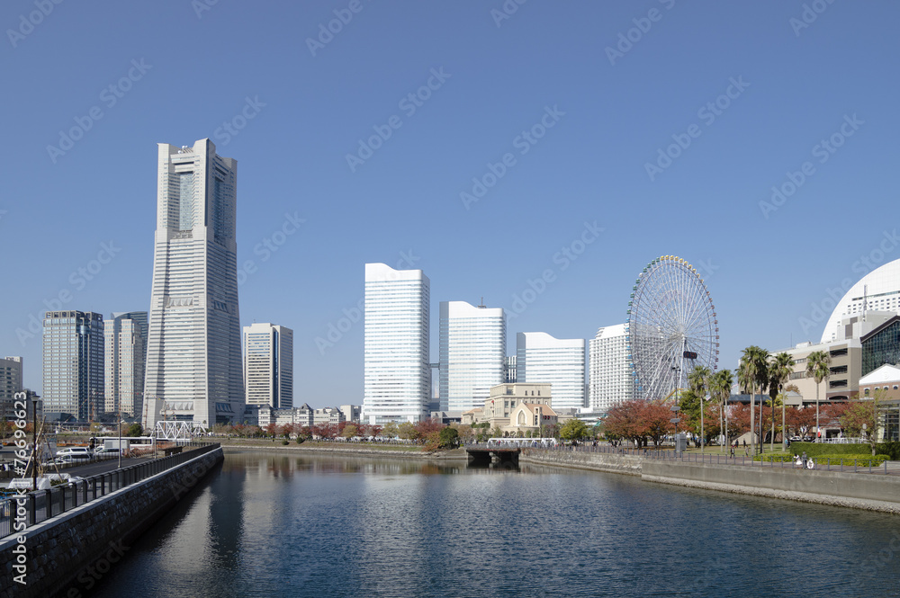 Naklejka premium 横浜みなとみらい21の風景