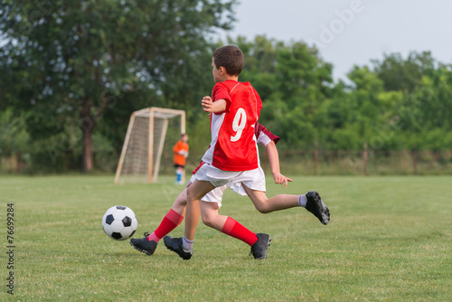 Kids' soccer © Dusan Kostic