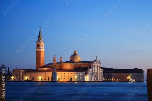 venezia piazza san marco di notte photo