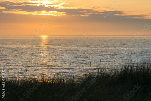Sonnenuntergang   ber der Ostsee Dar  er Ort
